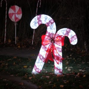 Winter Wonders Candy Canes festive candy cane décor with lights